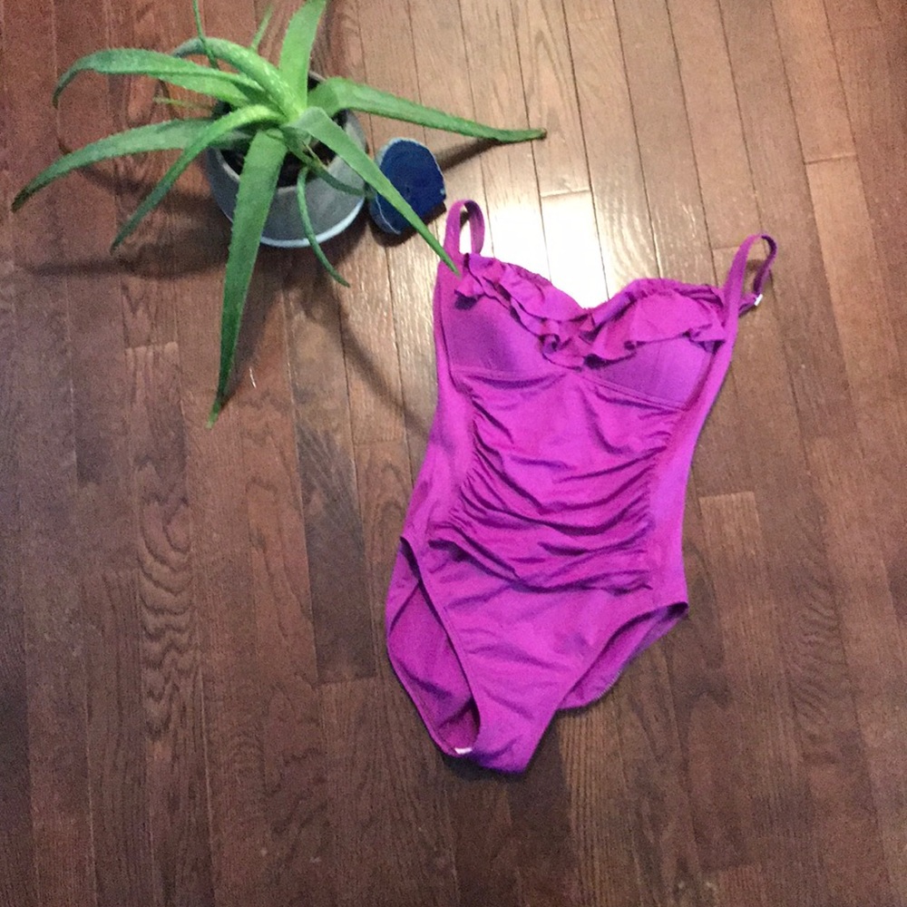 Bathing suit